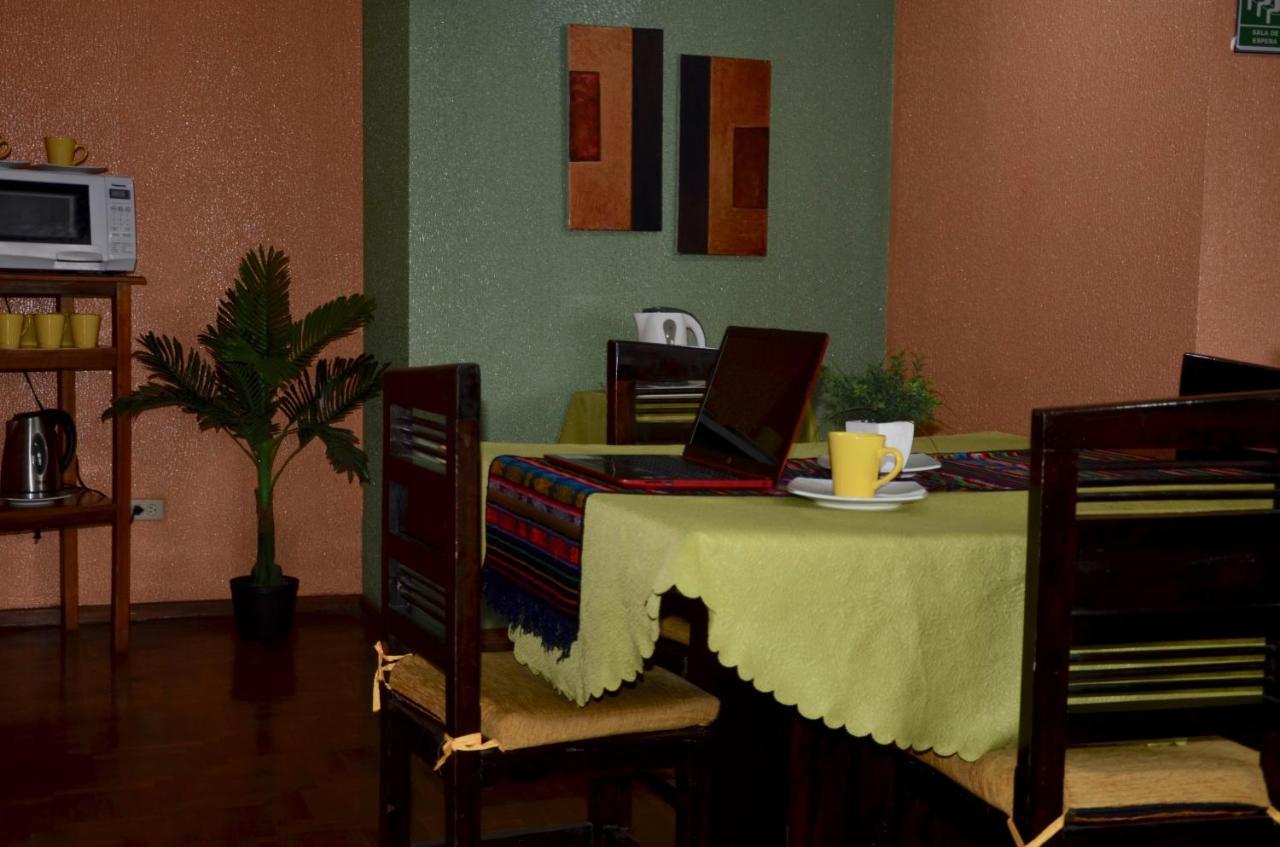 La Estacion Hostal Quito Esterno foto