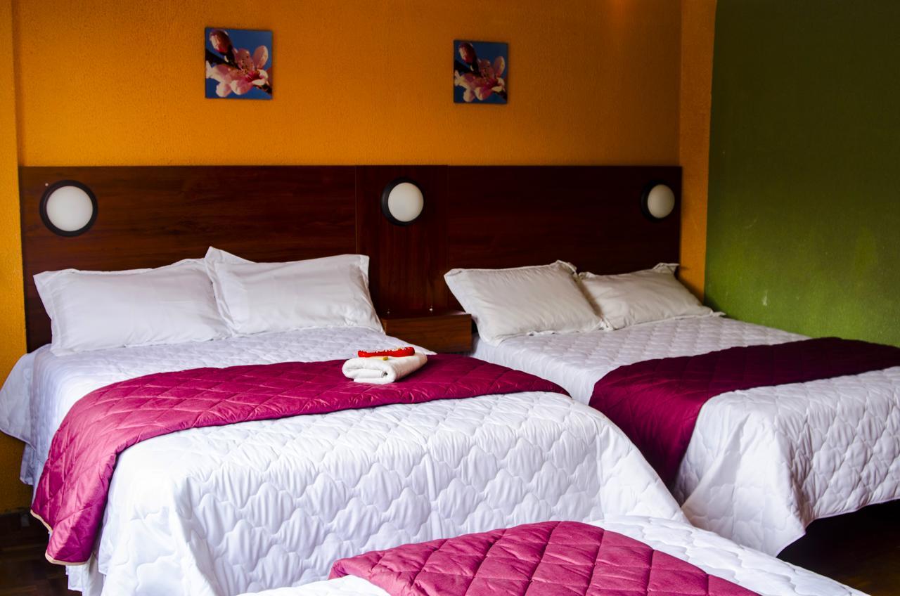 La Estacion Hostal Quito Esterno foto
