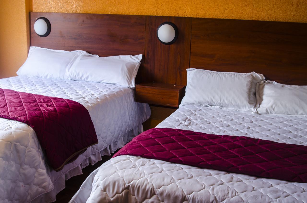La Estacion Hostal Quito Esterno foto